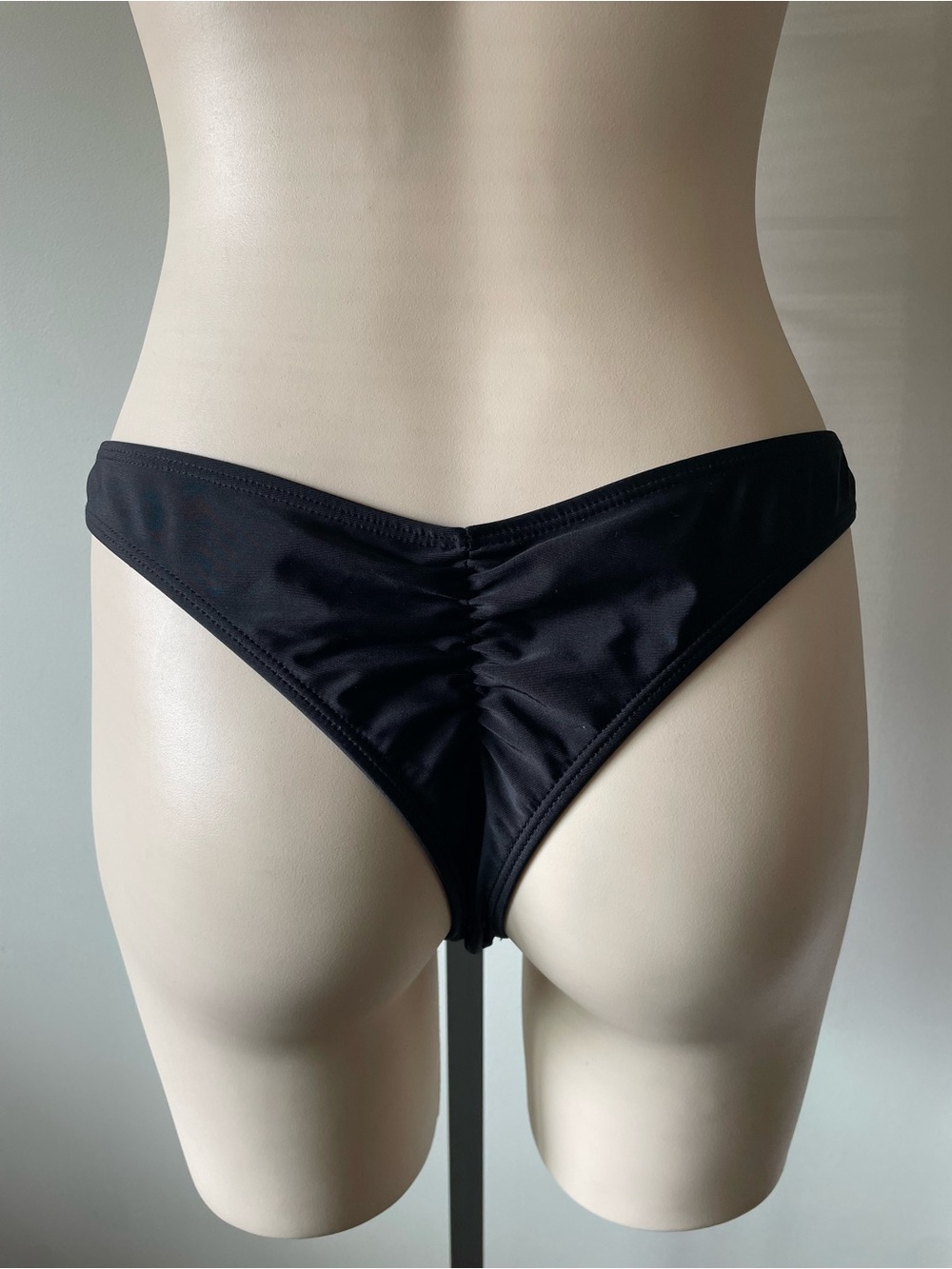 Summer Mae Cheeky Skimpy Ruched Bikini Bottom Size Large